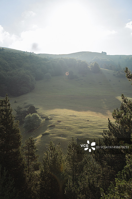 法国德龙地区鲁塞山口风光图片素材