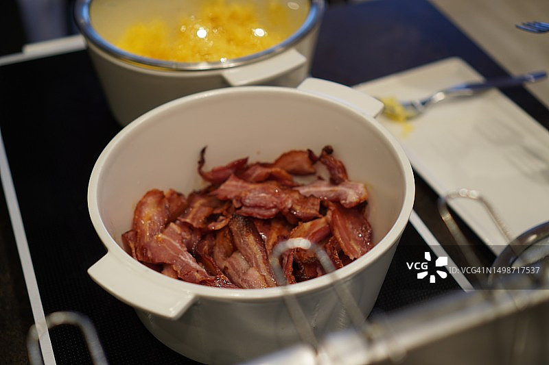 碗里培根图片素材