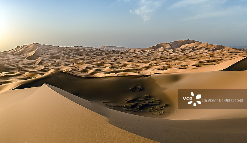 摩洛哥梅尔祖卡沙漠风光图片素材