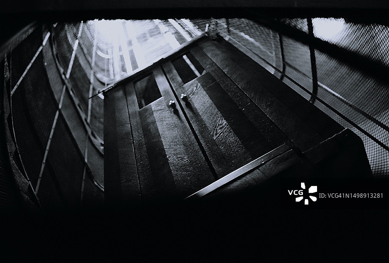 旧电梯图片素材