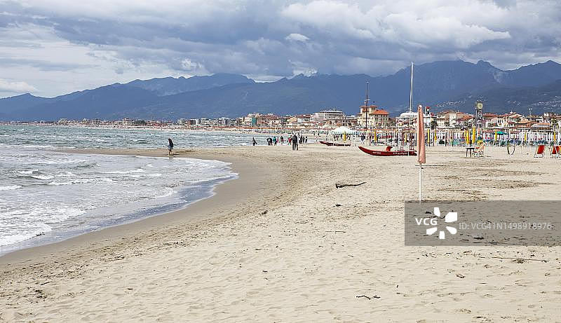 意大利托斯卡纳卢卡省维亚雷焦海滩图片素材