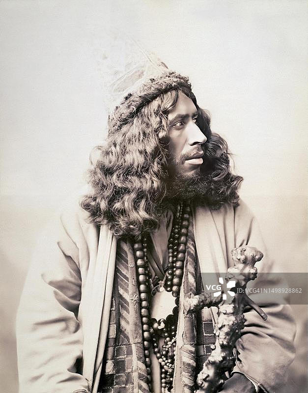 苦行僧，苏菲派，穆斯林禁欲宗教秩序的成员，约1885年，土耳其，历史照片，19世纪原版数字化修复图片素材