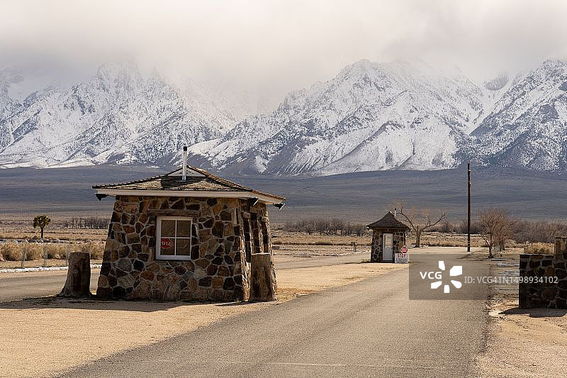 马赞纳二战拘留营入口岗哨图片素材