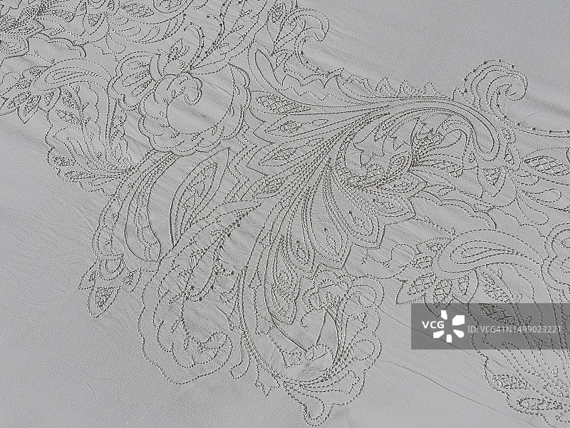 刺绣白色床单图片素材