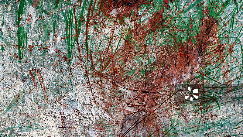 法国巴黎，水泥石膏锈迹斑斑的金属板上，带铜绿的刮痕绿色油漆图片素材