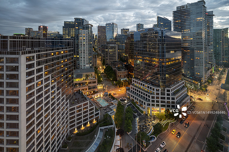 温哥华市中心黄昏景色图片素材