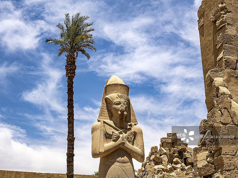 埃及卡纳克神庙内部图片素材