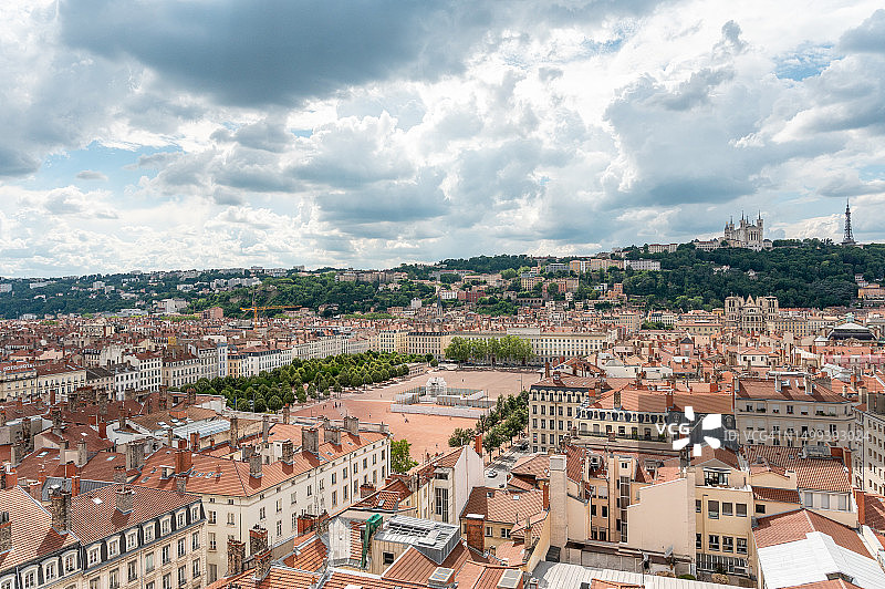 法国里昂城市鸟瞰全景照片图片素材