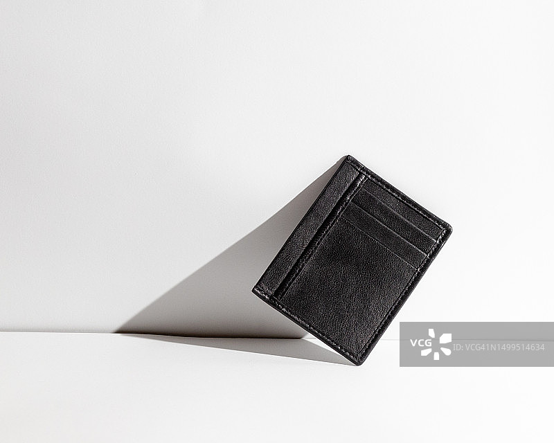 黑色皮革信用卡夹图片素材