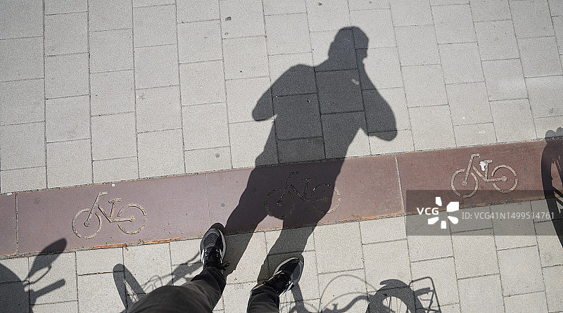 城市自行车停车场图片素材