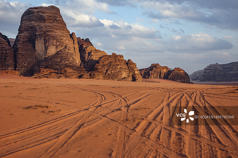 瓦迪拉姆沙漠风光图片素材