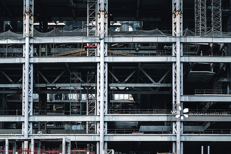 建筑工地特写：新建办公摩天大楼图片素材