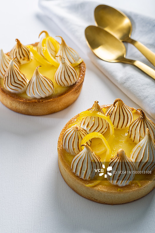 法式柠檬蛋白挞图片素材