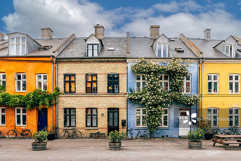 丹麦哥本哈根Østerbro社区的彩色住宅图片素材