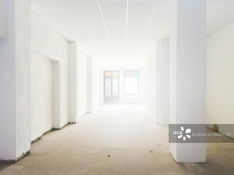 空的小型本地商铺内部图片素材