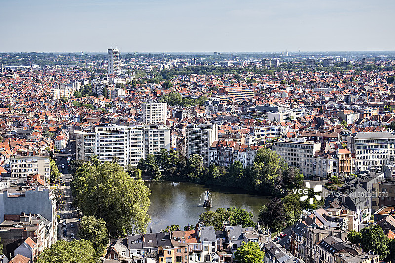 以玛丽·路易斯广场为前景的布鲁塞尔天际线图片素材