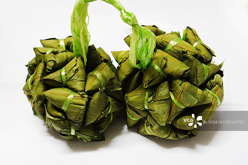 粽子：竹叶包裹的糯米蒸制美食图片素材