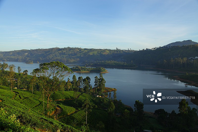 斯里兰卡努瓦拉埃利亚湖泊风光图片素材