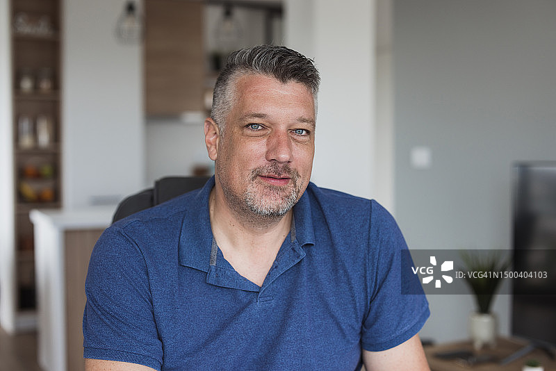 中年男子肖像图片素材