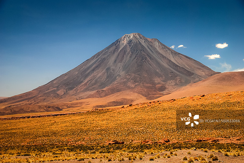 智利圣佩德罗德阿塔卡马火山景观美景图片素材