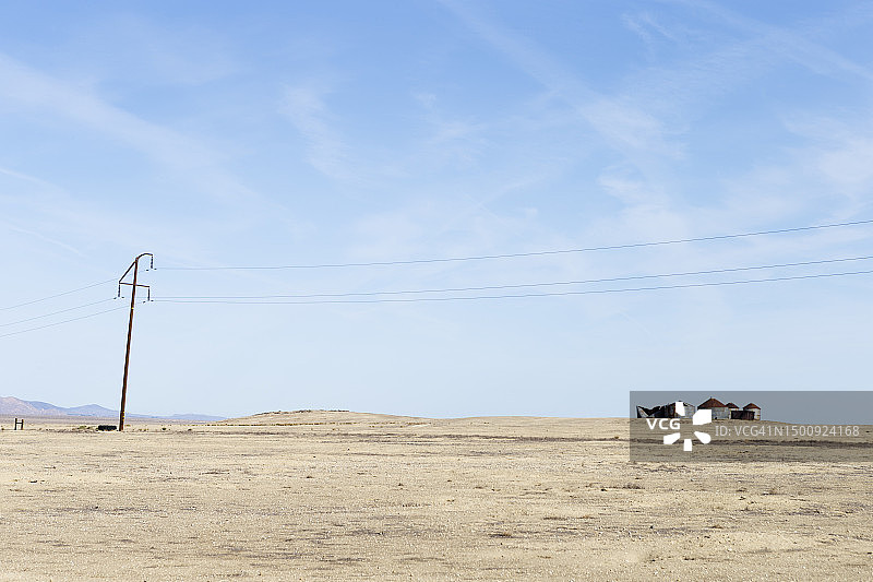 废弃的粮仓图片素材