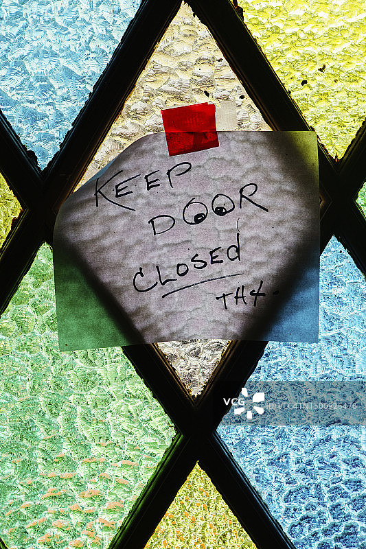 请保持门关闭标志图片素材