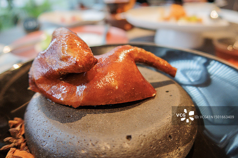 脆皮乳鸽图片素材