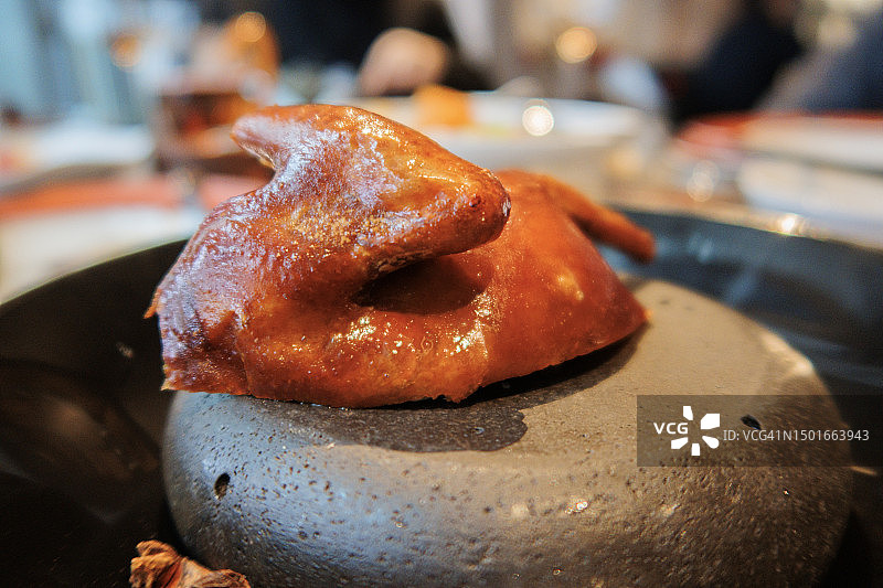 脆皮乳鸽图片素材