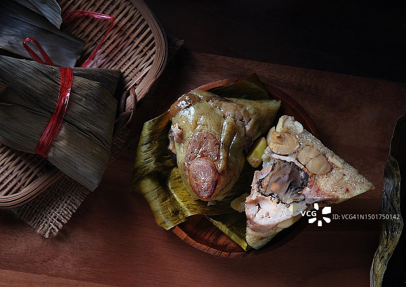 配茶的即食粽子图片素材