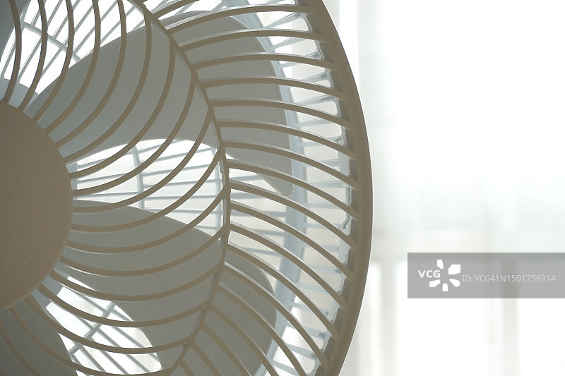 白色电风扇图片素材