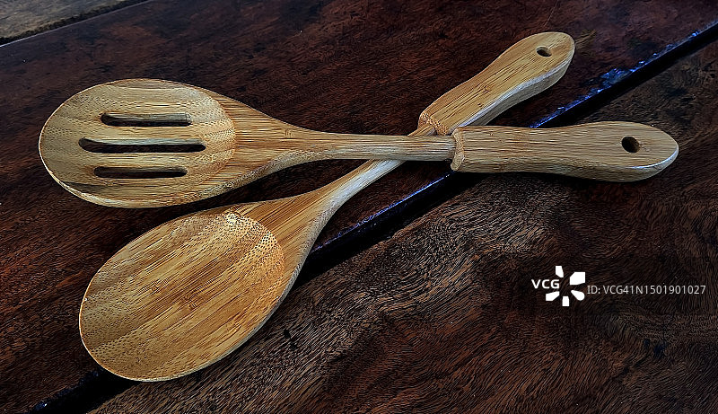 木制餐具套装图片素材