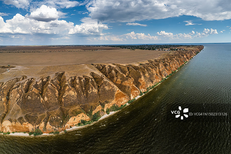 第聂伯河沿岸的赫尔松山脉或斯坦尼斯拉夫峡谷图片素材