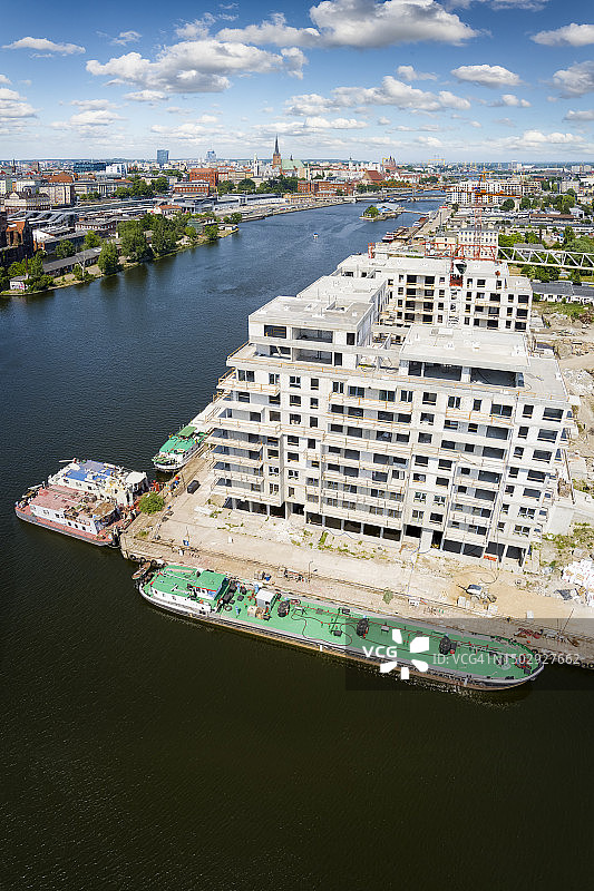 波兰什切青奥得河沿岸新建住宅区航拍图片素材