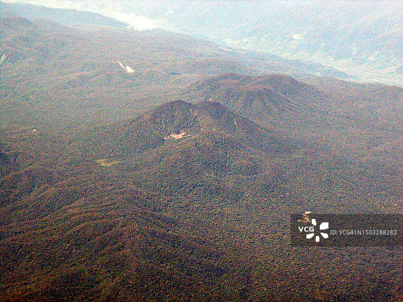 苏门答腊岛上偏远的肯巴火山图片素材