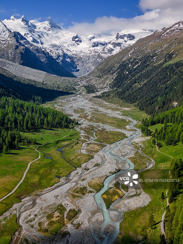 瑞士格劳宾登州玫瑰谷图片素材