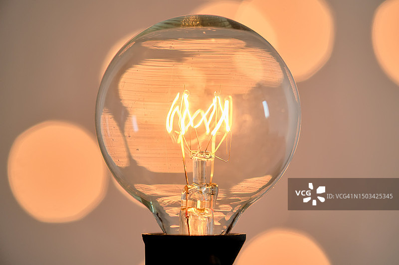 照明灯泡的特写图片素材