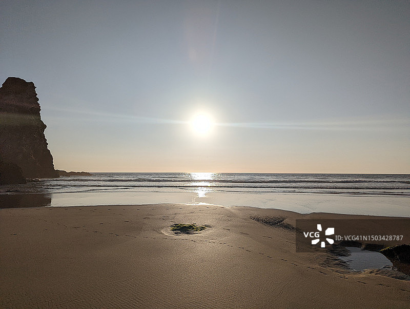 日落时分英国康沃尔沃特盖特湾风光图片素材