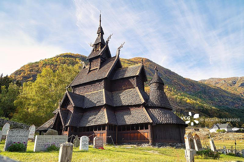 挪威莱尔达尔博尔贡木板教堂图片素材