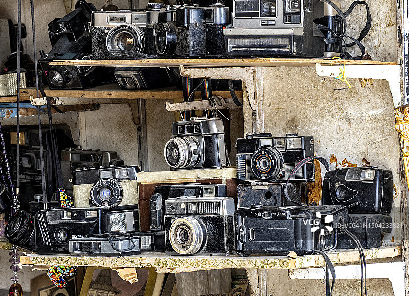 埃及开罗的旧户外相机店图片素材