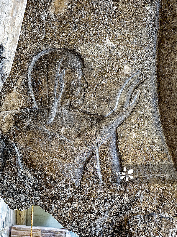 拉美西斯二世法老巨像雕像的雕刻细节，埃及孟菲斯图片素材