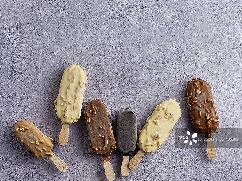 巧克力冰棍：什锦冰棍背景图片素材