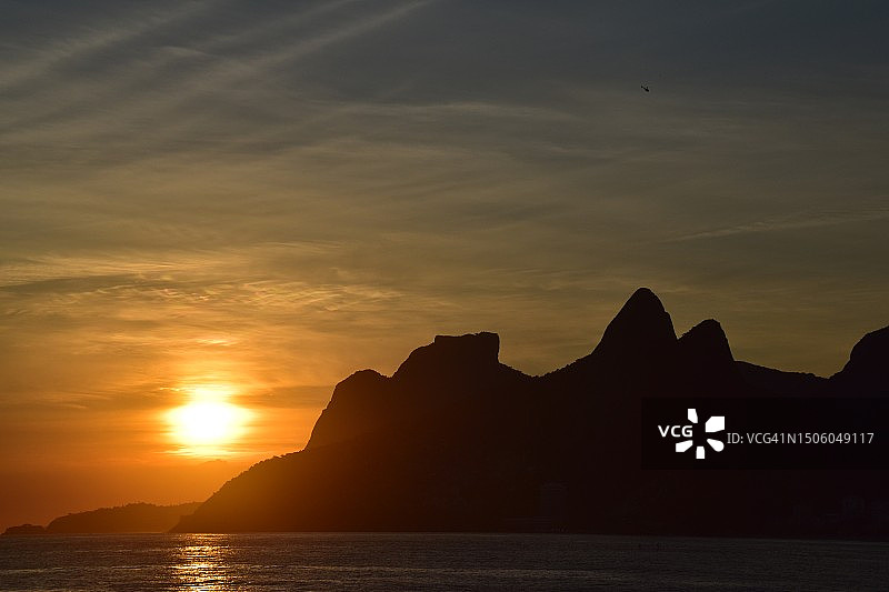 巴西里约热内卢州日落时分海天美景图片素材