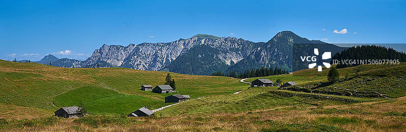 奥地利阿布特瑙的风景和山脉图片素材