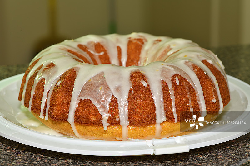 桌上盘中蛋糕特写，新不伦瑞克，新泽西州，美国图片素材