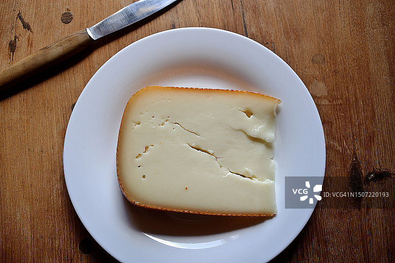 巴斯克奶酪切片图片素材