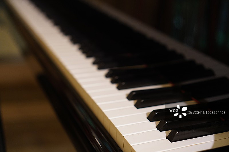 钢琴琴键图片素材