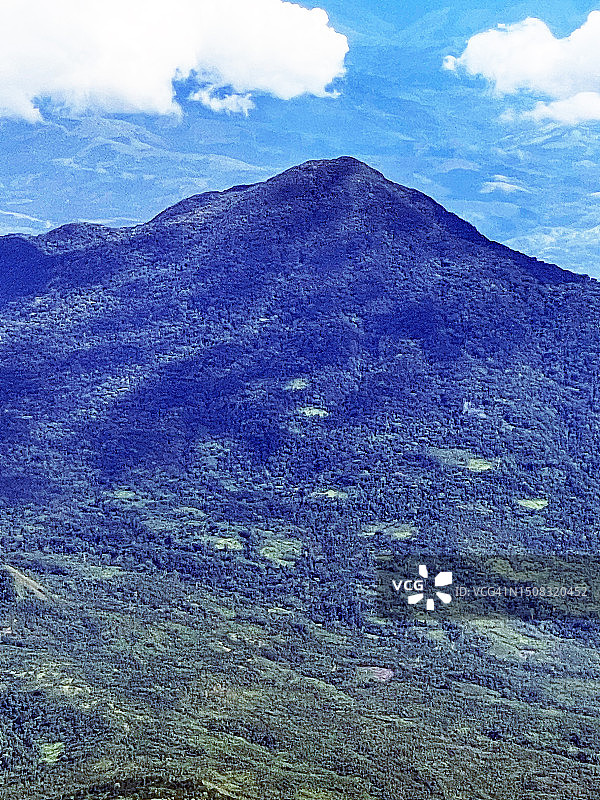 苏门答腊的瑟拉瓦·阿加姆火山图片素材
