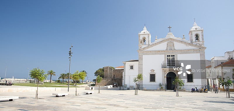 葡萄牙拉各斯城镇广场教堂图片素材