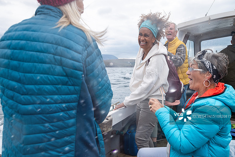 捕捉浪花图片素材