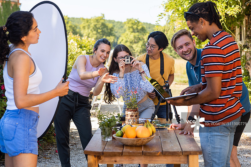 创意摄影俱乐部图片素材